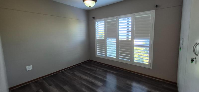 To Let 3 Bedroom Property for Rent in Outeniqua Strand Western Cape